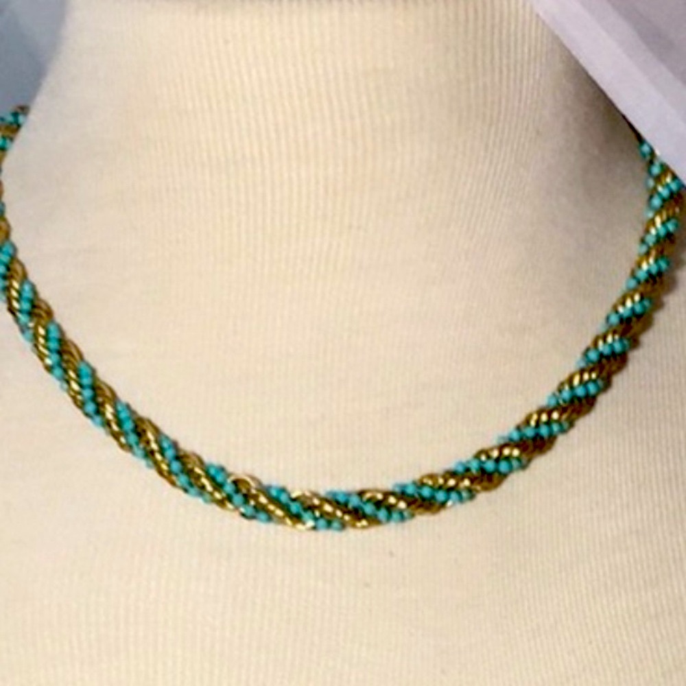 Vintage Gold Plated Turquoise Rope Twist Necklace 20” Signed Avon 1972 - Picture 10 of 11